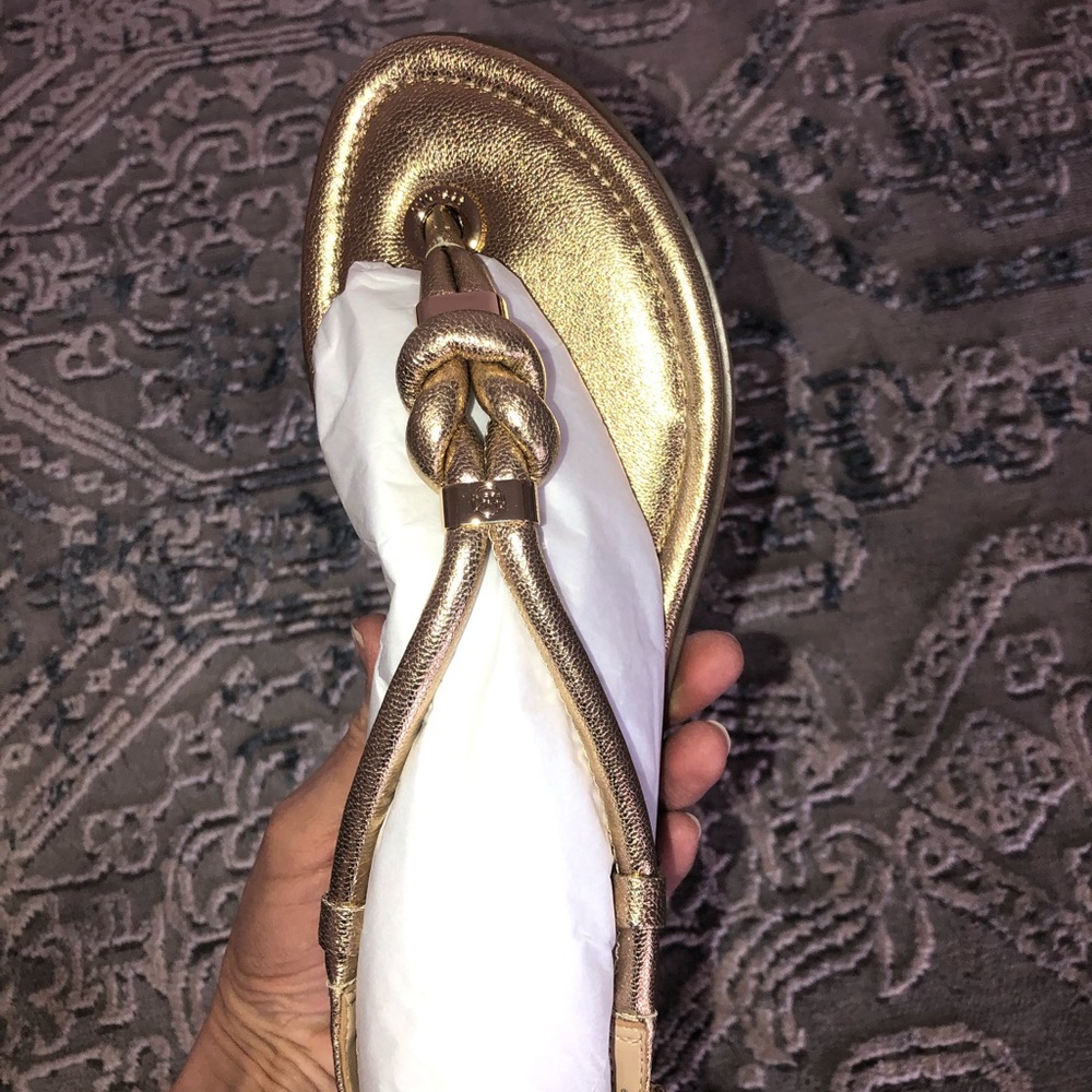 Michael Kors Holly Sandal NWT Pale Gold Size 8M